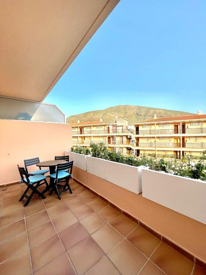 Los Seres - Relaxing Apartment With Pool لوس كريستيانوس المظهر الخارجي الصورة